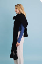 Knit Scarf with Poms : Black