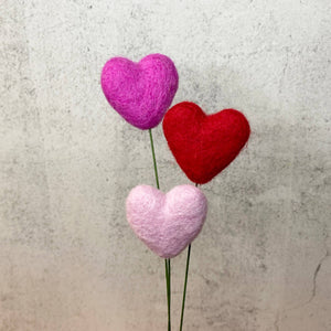 Set of 3 Felted Heart Stem Bouquet True Love: Thin