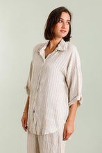 3/4 SLEEVE STRIPED LINEN SHIRT: Sky Blue / One size