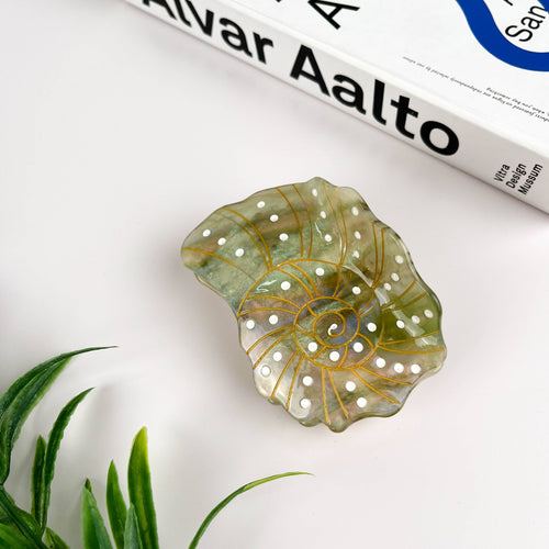 Conch Hair Clip: Green