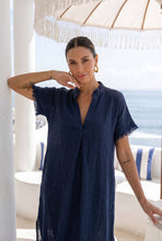 Knee-Length Pleated Dress with a Slit: Black / One Size