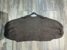 Oversized sweater with balloon sleeves REF. 52082: Light Taupe