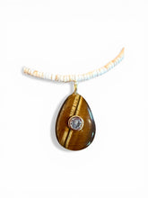 Silvie Necklace : Lg peach moonstone