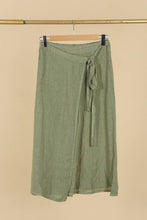 LONG WRAP SKIRT WITH ELASTIC WAIST AND KNOT 100% LI: Camel / One size