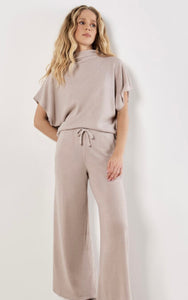 Soft Touch Ruched Side Top