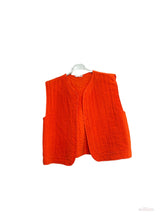 Sleeveless cotton gauze vest: Camel