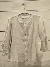 REF-4821 Blouse: Beige