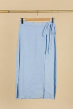 LONG WRAP SKIRT WITH ELASTIC WAIST AND KNOT 100% LI: Camel / One size