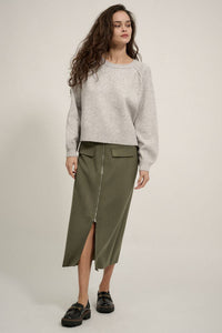 Solid Round Neck Raglan Sleeve Sweater: M / TAUPE