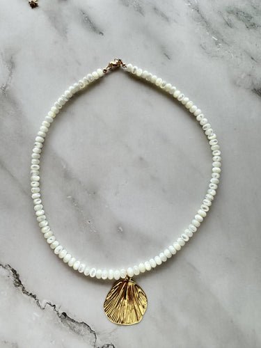 Kai Necklace: Mother of Pearl