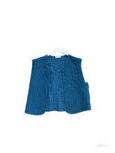 Sleeveless cotton gauze vest: Camel