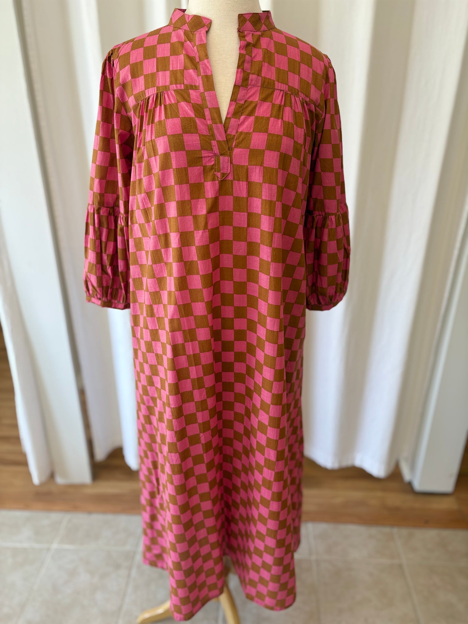 laundry pink dress Laundry womens 100% silk pink dress