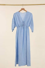 Long dress with 3/4 sleeves, cinched at the waist, 100% linen / One size