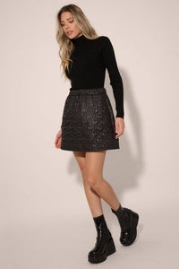 Faux Leather Heart Quilt High Waist Mini Skirt: L / BLACK