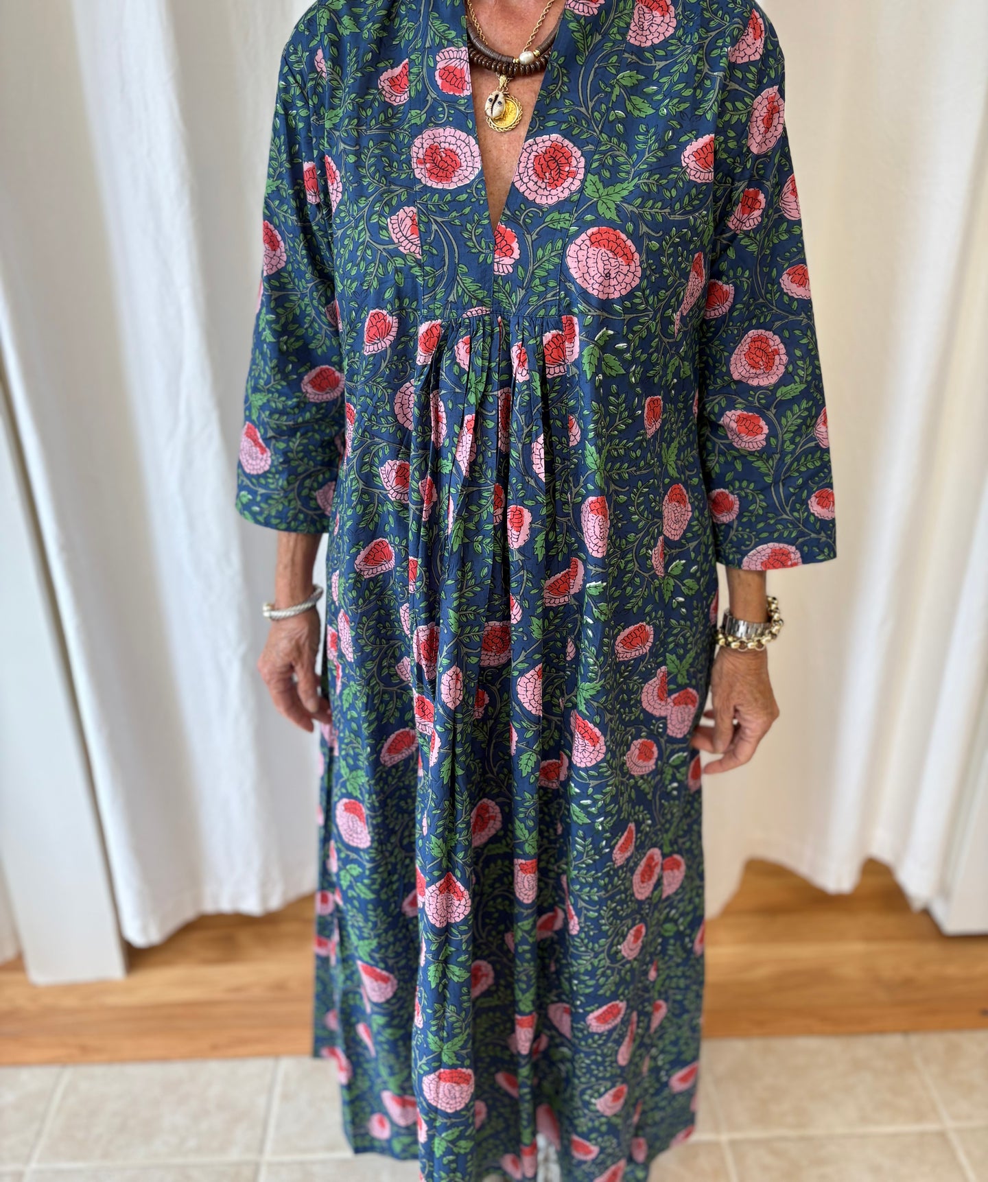 Riya Blue Carnation F25