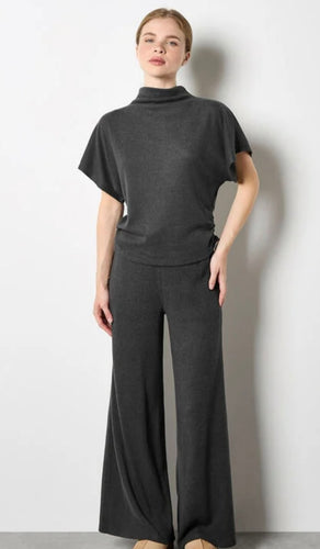 Soft Touch Ruched Side Top