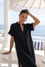 Knee-Length Pleated Dress with a Slit: Black / One Size