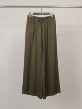 Fluid satin pants with elasticated waistband KD9510VS: Black
