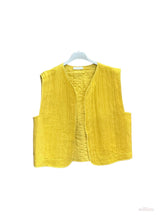 Sleeveless cotton gauze vest: Camel