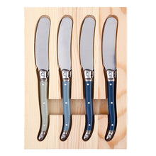 Blue Cheese Spreaders - Set of 4: Stainless Steel / 7" L x 5" W x .5" D