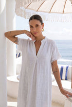 Knee-Length Pleated Dress with a Slit: Black / One Size