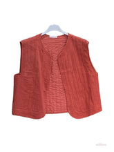 Sleeveless cotton gauze vest: Camel