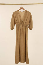 Long dress with 3/4 sleeves, cinched at the waist, 100% linen / One size