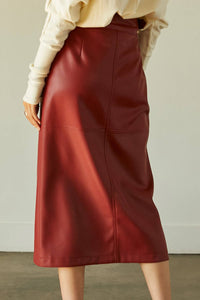 CS8049 - Natalie Vegan PU Midi Skirt With Side Buckle Detail: M / BRICK