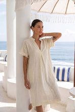 Knee-Length Pleated Dress with a Slit: Black / One Size