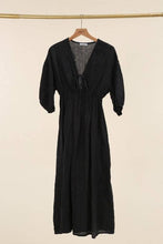 Long dress with 3/4 sleeves, cinched at the waist, 100% linen / One size