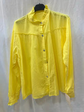 Cotton ruffled shirt @88270_ChVolantUni: Light beige