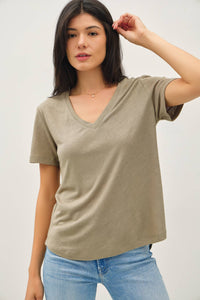 BASIC V-NECK SHORT SLEEVE T-SHIRT: Olive