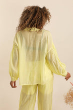 FLUID SHIRT WITH GATHERED SLEEVES IN RAYON AND SILK: White / One size