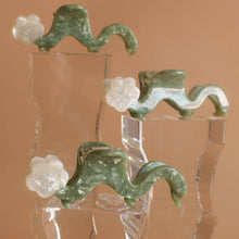 White Orange Blossom Flower Small Squiggle Acetate Hair Claw