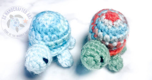 Hand Knitted Assorted Coastal Color Turtle 3
