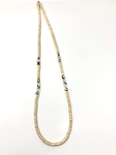 Black & White Layer | Wooden